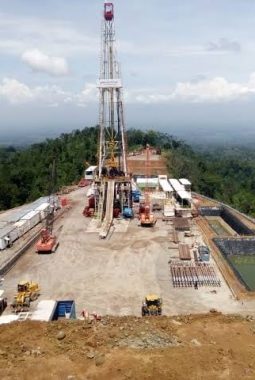 KERESAHAN WARGA MENGEMUKA: Mas Teguh Wiyono Menanggapi Eksplorasi Geothermal Ngebel di Desa Gondowido, Kecamatan Ngebel, Ponorogo Warga Berharap Pemerintah Membuka Ruang Dialog dan Menjamin Kelestarian Lingkungan